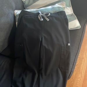 FIGS Black Yola Skinny Scrub Pants - Size S